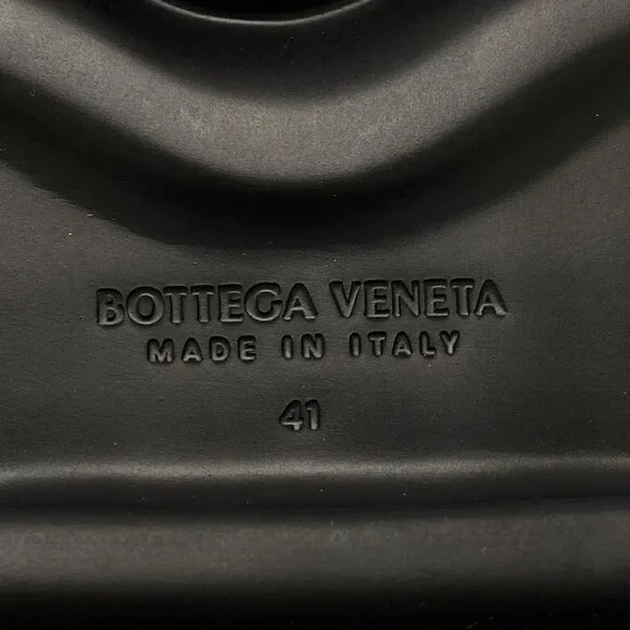 BOTTEGA VENETA - Black Chemical Fiber Leather Rubber Men's Sandals 607-080425 - Picture 11 of 12